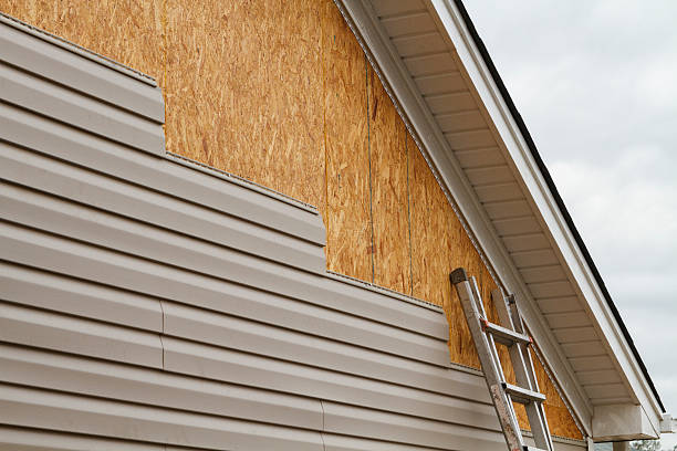 24/7 Emergency Vinyl Siding experts in Thurmond, NC